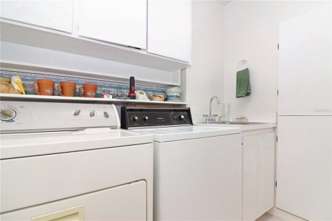 Casa en venta en Leesburg, Florida, 3 dormitorios, 204.38 m2 № 1810463 - foto 18
