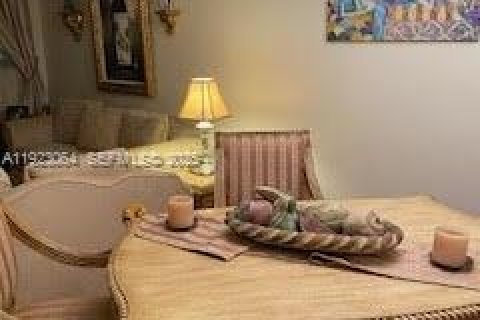 Copropriété à vendre à Miami, Floride: 2 chambres, 87.89 m2 № 1976894 - photo 5