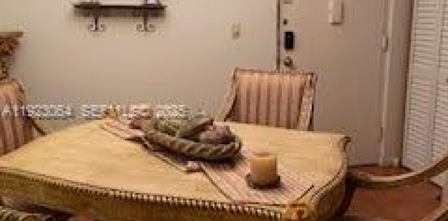 Condo à Miami, Floride, 2 chambres  № 1976894