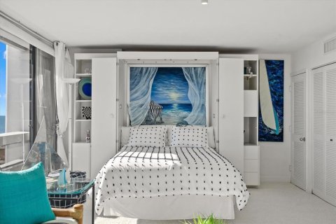 Купить кондоминиум в Сарасота, Флорида 4 комнаты, 48.49м2, № 2147468 - фото 11
