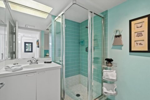 Купить кондоминиум в Сарасота, Флорида 4 комнаты, 48.49м2, № 2147468 - фото 16