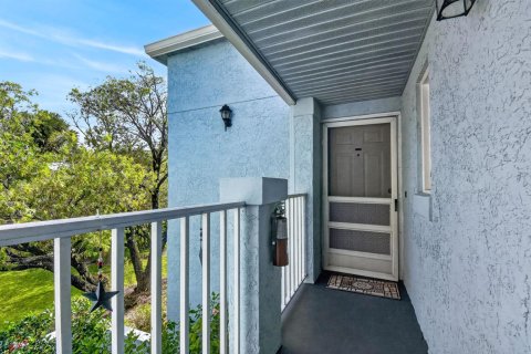 Copropriété à louer à Port St. Lucie, Floride: 2 chambres, 81.2 m2 № 2262609 - photo 4