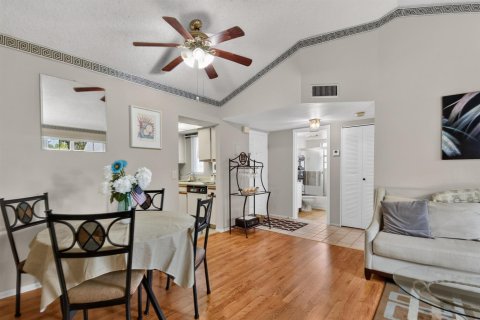 Copropriété à louer à Port St. Lucie, Floride: 2 chambres, 81.2 m2 № 2262609 - photo 8