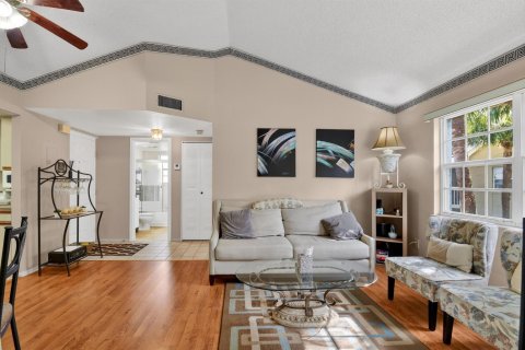 Copropriété à louer à Port St. Lucie, Floride: 2 chambres, 81.2 m2 № 2262609 - photo 6