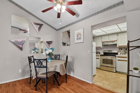 Copropriété à louer à Port St. Lucie, Floride: 2 chambres, 81.2 m2 № 2262609 - photo 9