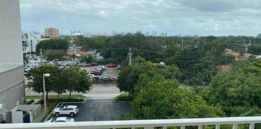 Condo à Miami, Floride, 2 chambres  № 2343097