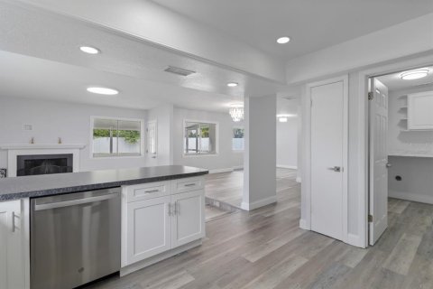 Casa en venta en Casselberry, Florida, 3 dormitorios, 162.95 m2 № 1899343 - foto 15
