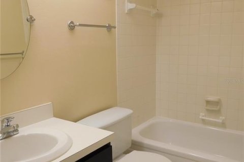 Copropriété à louer à Palm Harbor, Floride: 2 chambres, 92.9 m2 № 1586218 - photo 13