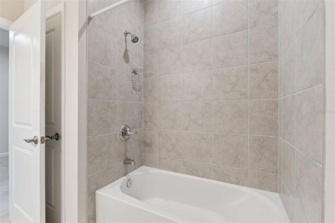 Villa ou maison à vendre à DeLand, Floride: 4 chambres, 185.43 m2 № 2149426 - photo 15