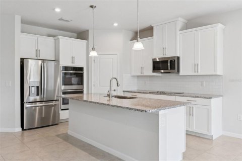 Villa ou maison à vendre à DeLand, Floride: 4 chambres, 185.43 m2 № 2149426 - photo 5