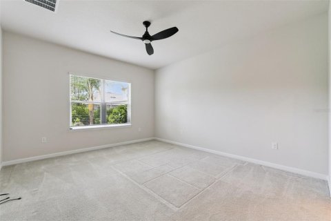 Villa ou maison à vendre à DeLand, Floride: 4 chambres, 185.43 m2 № 2149426 - photo 13