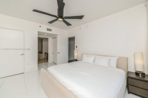 Снять в аренду кондоминиум в Майами, Флорида 2 спальни, 119.47м2, № 1958158 - фото 19
