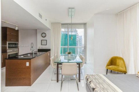 Снять в аренду кондоминиум в Майами, Флорида 2 спальни, 119.47м2, № 1958158 - фото 10