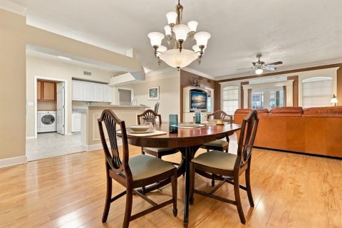 Townhouse in Gainesville, Florida 3 bedrooms, 164.9 sq.m. № 2404975 - photo 9