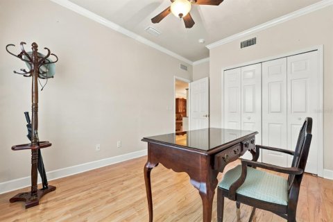 Townhouse in Gainesville, Florida 3 bedrooms, 164.9 sq.m. № 2404975 - photo 16