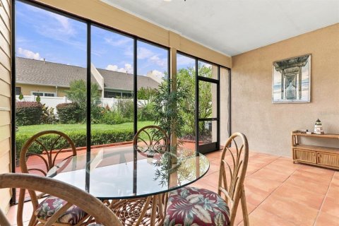 Townhouse in Gainesville, Florida 3 bedrooms, 164.9 sq.m. № 2404975 - photo 27