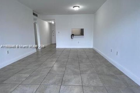 Appartement à louer à Doral, Floride: 1 chambre, 75.25 m2 № 1945658 - photo 15