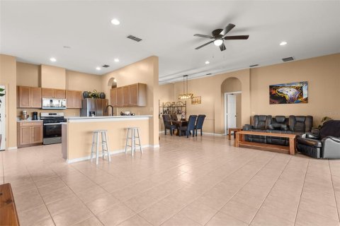 Casa en venta en Clermont, Florida, 3 dormitorios, 182.18 m2 № 2342062 - foto 7