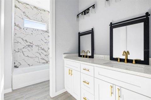Villa ou maison à vendre à Punta Gorda, Floride: 4 chambres, 205.96 m2 № 2120403 - photo 26