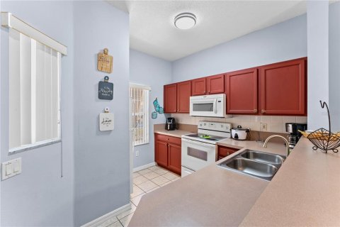 Touwnhouse à vendre à Kissimmee, Floride: 3 chambres, 119.94 m2 № 1560748 - photo 12