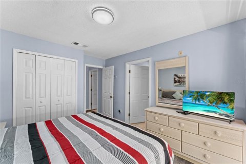 Townhouse in Kissimmee, Florida 3 bedrooms, 119.94 sq.m. № 1560748 - photo 22