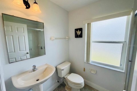 House in Kissimmee, Florida 4 bedrooms, 218.41 sq.m. № 2289867 - photo 20