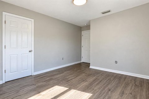 Apartment in Bradenton, Florida 3 bedrooms, 87.51 sq.m. № 2393854 - photo 7