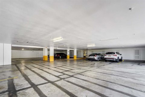 Condominio en venta en Belleair Bluffs, Florida, 2 dormitorios, 133.78 m2 № 1742587 - foto 16