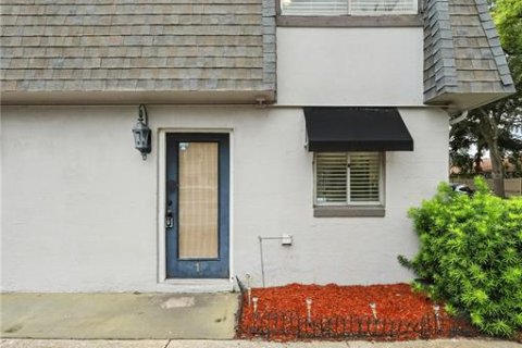 Adosado en alquiler en Orlando, Florida, 2 dormitorios, 115.2 m2 № 1917692 - foto 3