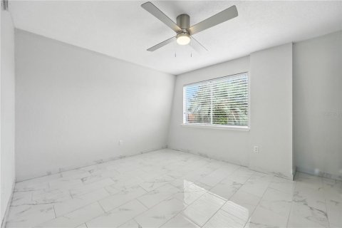 Adosado en alquiler en Orlando, Florida, 2 dormitorios, 115.2 m2 № 1917692 - foto 21