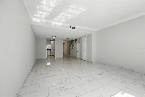 Adosado en alquiler en Orlando, Florida, 2 dormitorios, 115.2 m2 № 1917692 - foto 15