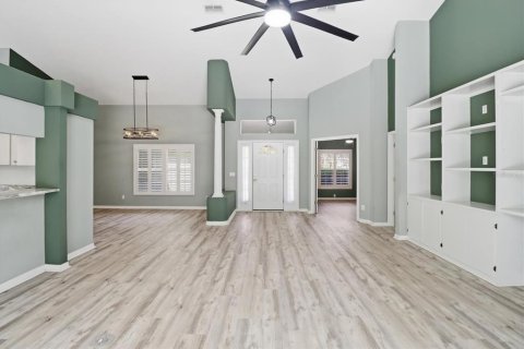 Casa en venta en Beverly Hills, Florida, 4 dormitorios, 194.44 m2 № 2102430 - foto 9