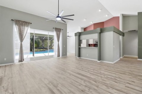Casa en venta en Beverly Hills, Florida, 4 dormitorios, 194.44 m2 № 2102430 - foto 11