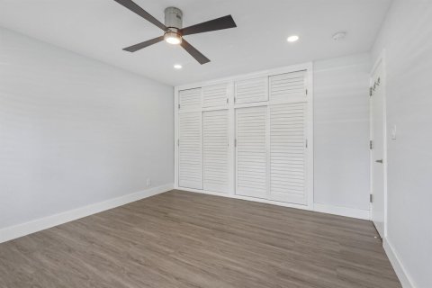 Condo in Fort Lauderdale, Florida, 2 bedrooms  № 2087614 - photo 20
