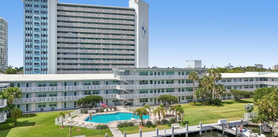 Condo in Fort Lauderdale, Florida, 2 bedrooms  № 2087614