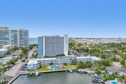Condo in Fort Lauderdale, Florida, 2 bedrooms  № 2087614 - photo 3