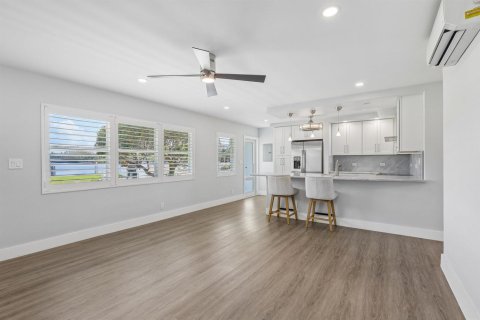 Condo in Fort Lauderdale, Florida, 2 bedrooms  № 2087614 - photo 6