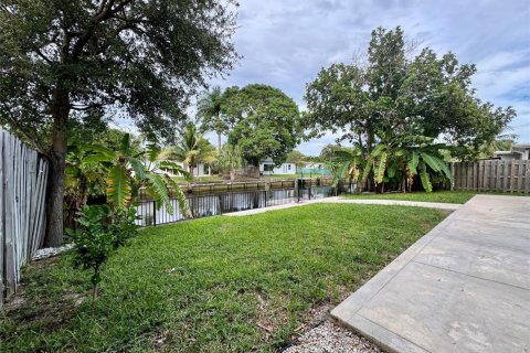 Villa ou maison à vendre à Oakland Park, Floride: 3 chambres, 125.33 m2 № 2082223 - photo 29