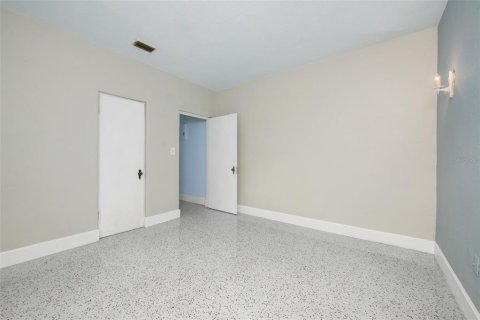 House in Orlando, Florida 3 bedrooms, 169.18 sq.m. № 1893780 - photo 27