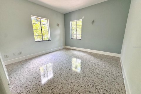 House in Orlando, Florida 3 bedrooms, 169.18 sq.m. № 1893780 - photo 11