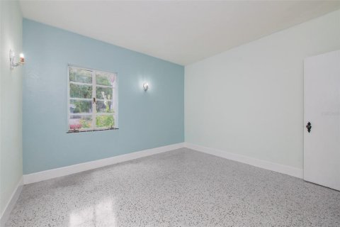 House in Orlando, Florida 3 bedrooms, 169.18 sq.m. № 1893780 - photo 25
