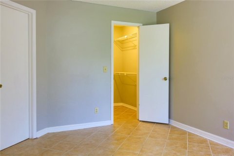 Condo in Altamonte Springs, Florida, 1 bedroom  № 1885358 - photo 8