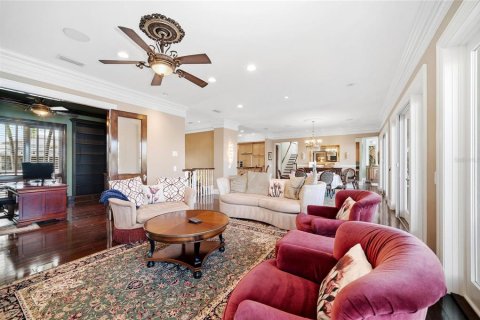 Villa ou maison à vendre à Sarasota, Floride: 5 chambres, 397.81 m2 № 2230157 - photo 18