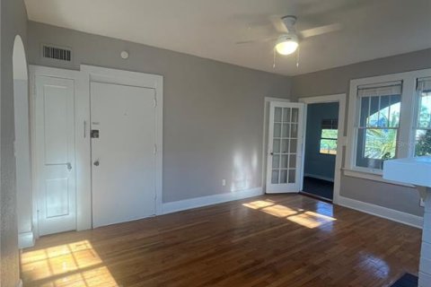 Apartment in Tampa, Florida 2 bedrooms, 91.23 sq.m. № 1800072 - photo 5