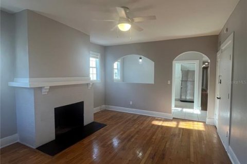 Appartement à louer à Tampa, Floride: 2 chambres, 91.23 m2 № 1800072 - photo 3