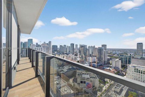 Снять в аренду кондоминиум в Майами, Флорида 3 спальни, 105.44м2, № 2040364 - фото 29