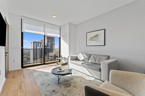 Снять в аренду кондоминиум в Майами, Флорида 3 спальни, 105.44м2, № 2040364 - фото 11