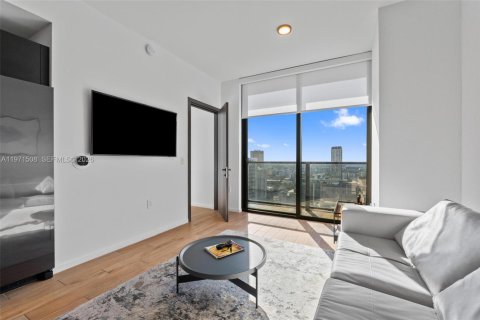 Снять в аренду кондоминиум в Майами, Флорида 3 спальни, 105.44м2, № 2040364 - фото 10