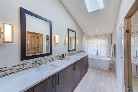 Condo in Oldsmar, Florida, 3 bedrooms № 2196298 - photo 27
