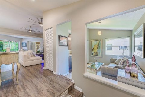Condo in Oldsmar, Florida, 3 bedrooms № 2196298 - photo 17